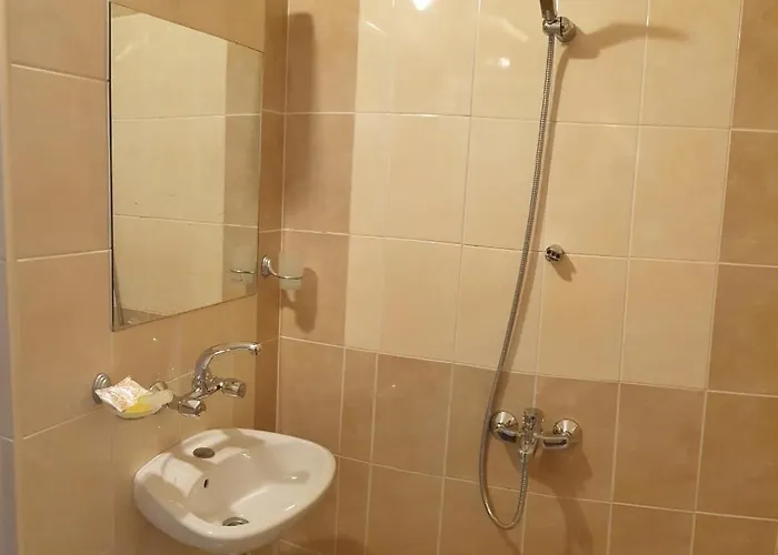 семеен 2* Batschkowo